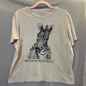 Banana Republic Gray Zebra Print Tee